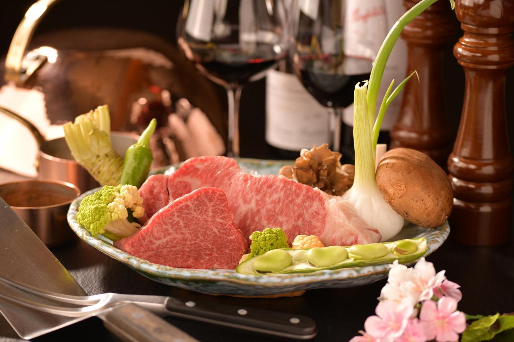 Отель Ana Crowne Plaza Okayama By Ihg Экстерьер фото