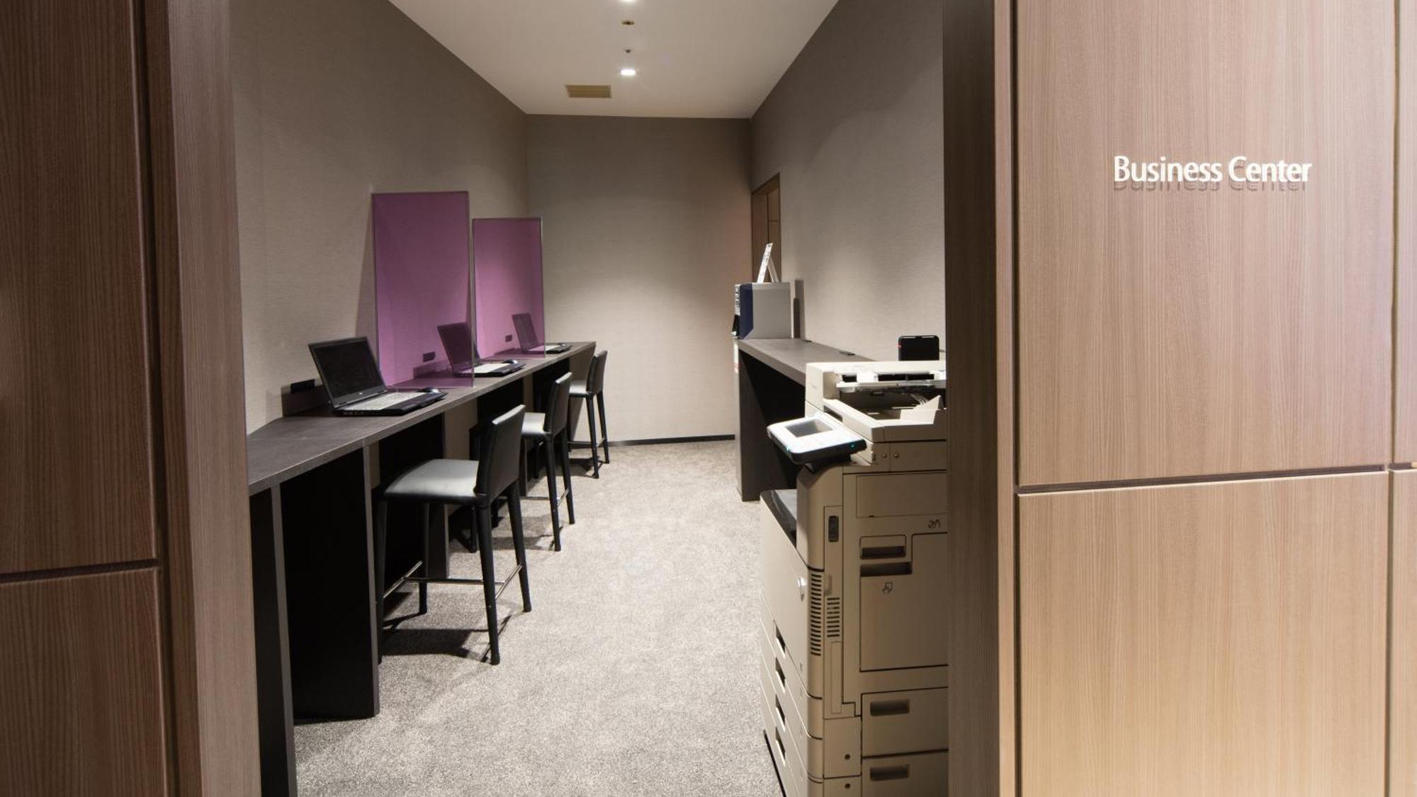 Отель Ana Crowne Plaza Okayama By Ihg Экстерьер фото