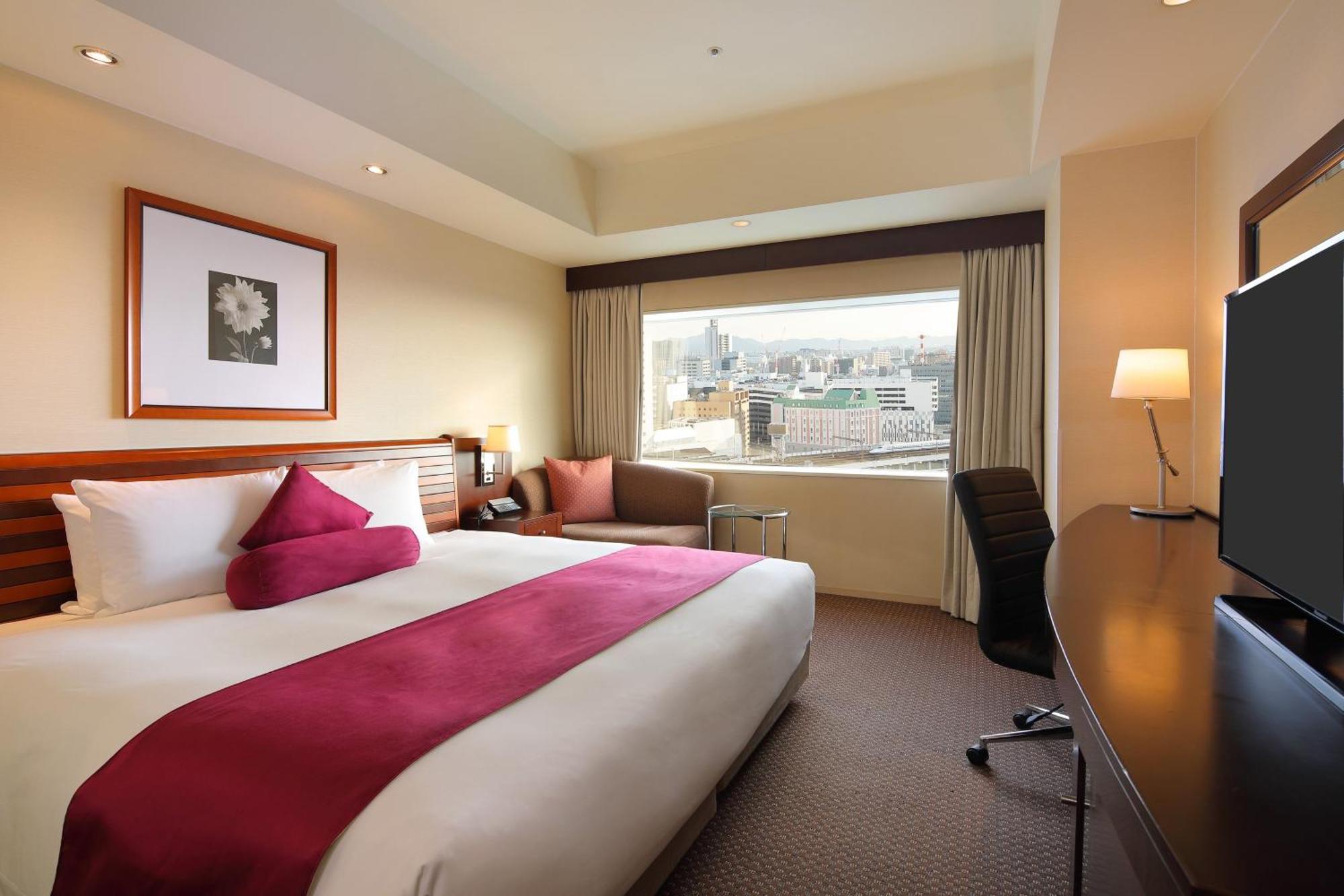 Отель Ana Crowne Plaza Okayama By Ihg Экстерьер фото