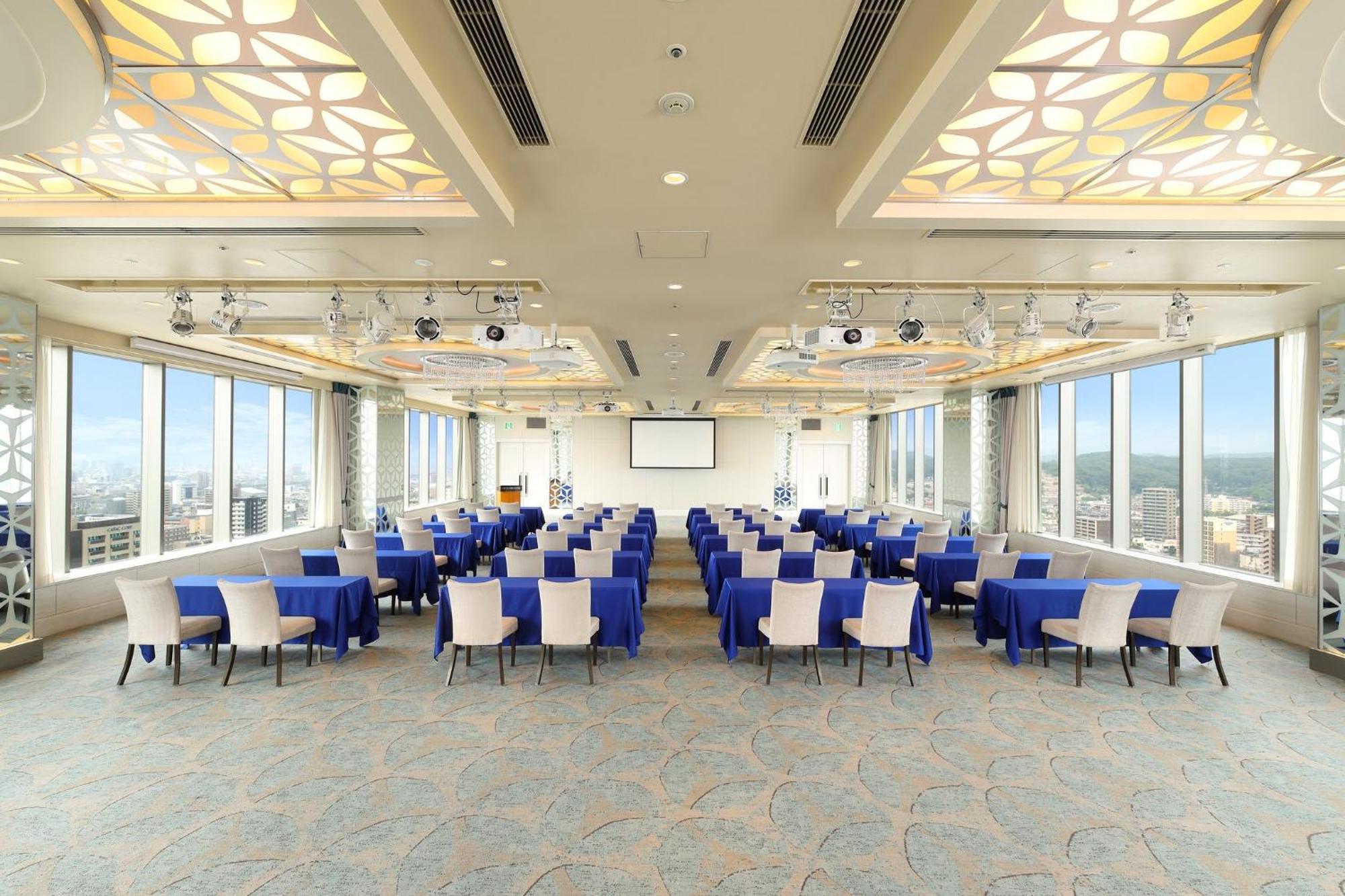 Отель Ana Crowne Plaza Okayama By Ihg Экстерьер фото