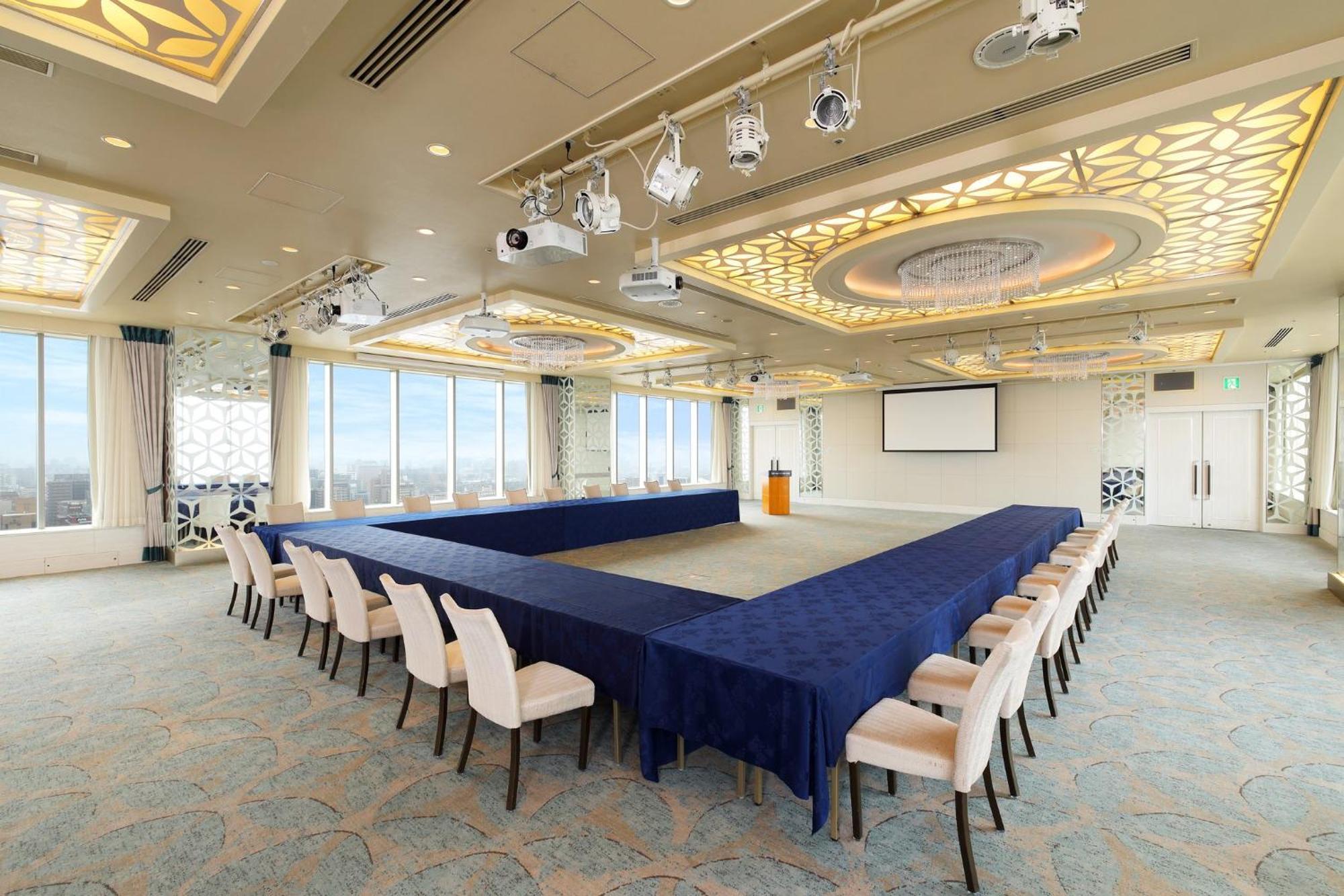 Отель Ana Crowne Plaza Okayama By Ihg Экстерьер фото